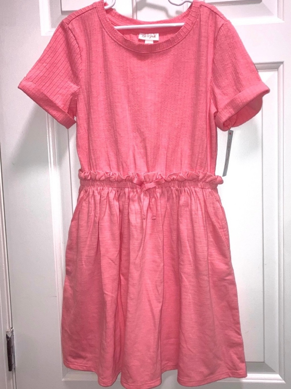 Cat & Jack bright pink short sleeve dress 
Size Large (10/12) new